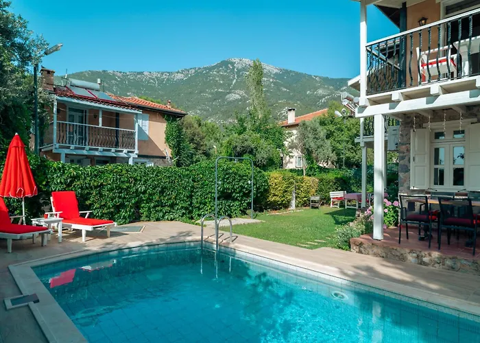 Aurora In Oeluedeniz Fethiye