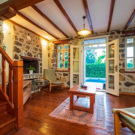 Aurora In Oeluedeniz *