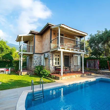 Aurora In Oeluedeniz Fethiye